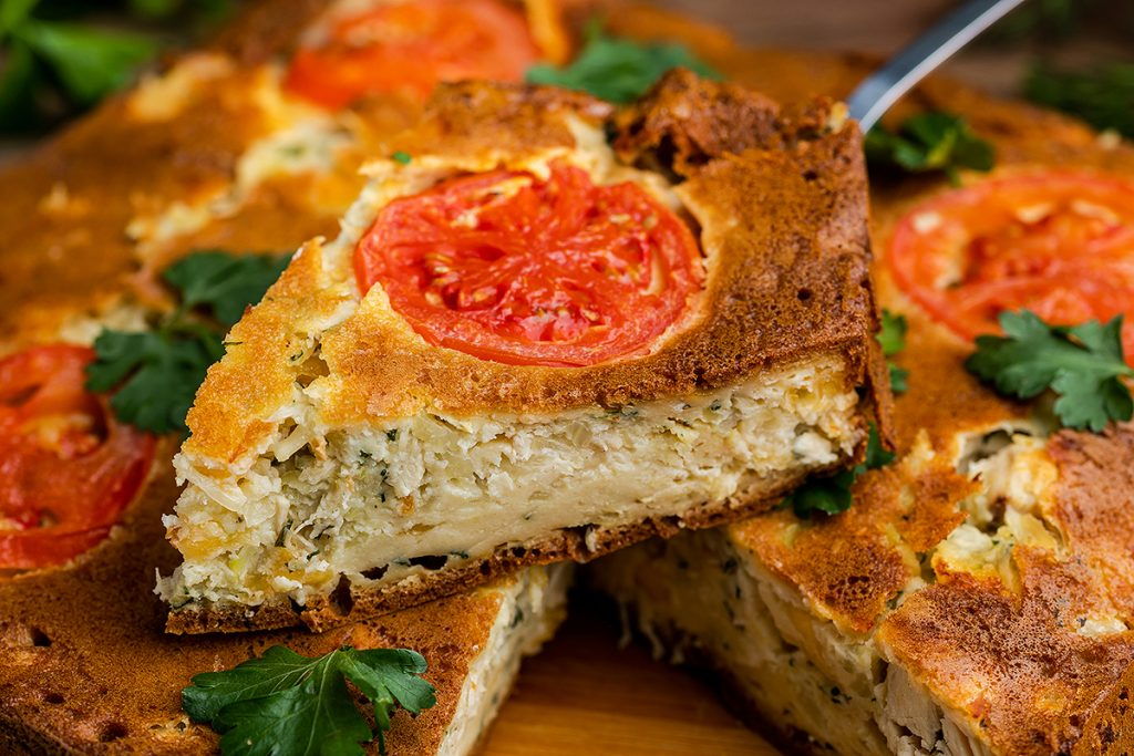 Заливной пирог с курицей и капустой