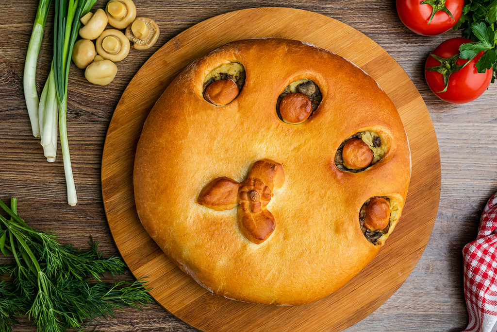 Пирог с картошкой и грибами